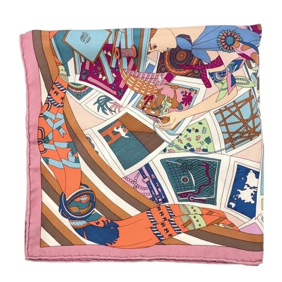 Hermes Carré 45 MADEMOISEILLE SOIE Silk Scarf W/Box - Picture 4 of 16